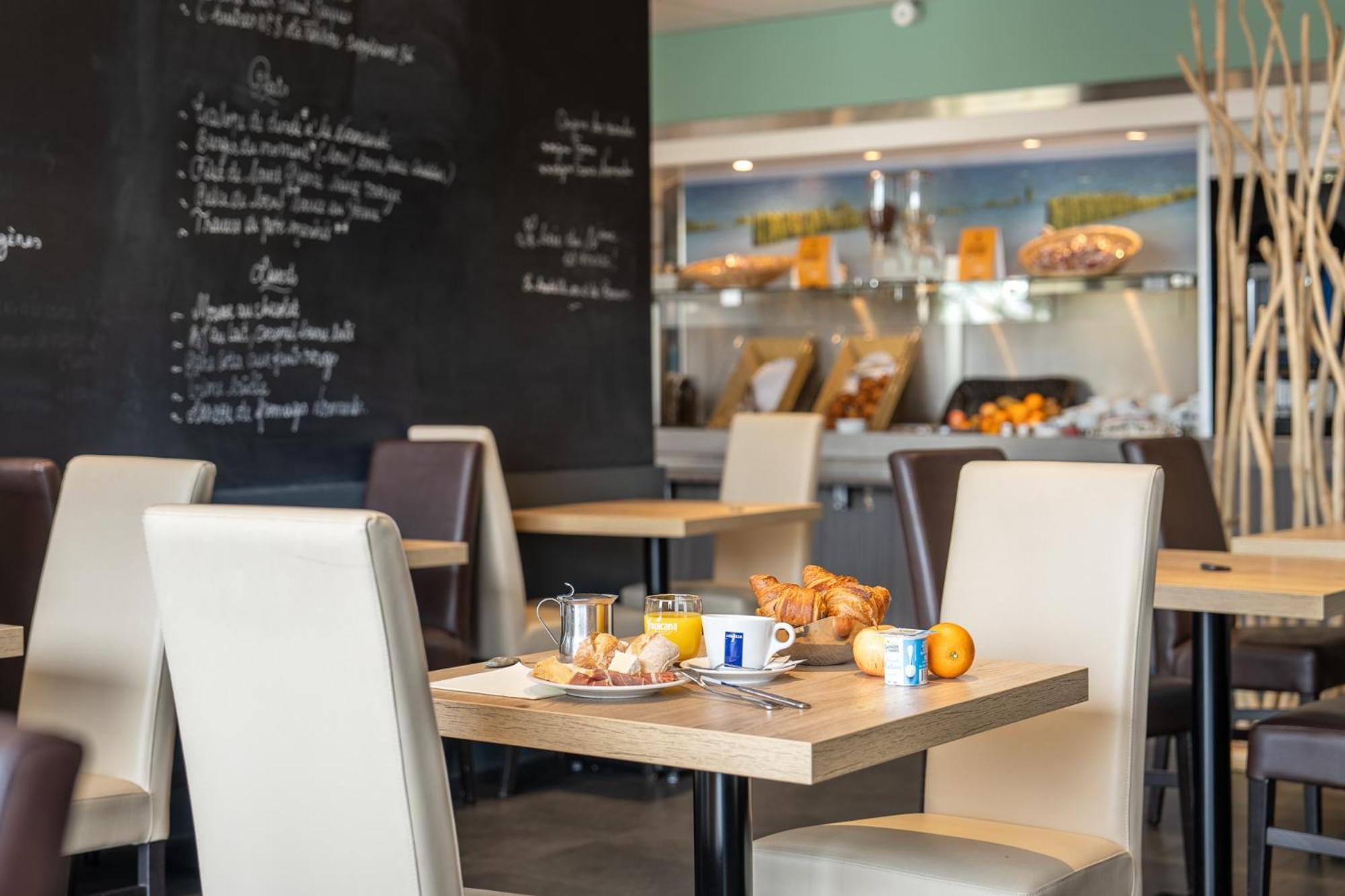 Logis Hotel Restaurant Le Sainte Mere Luaran gambar